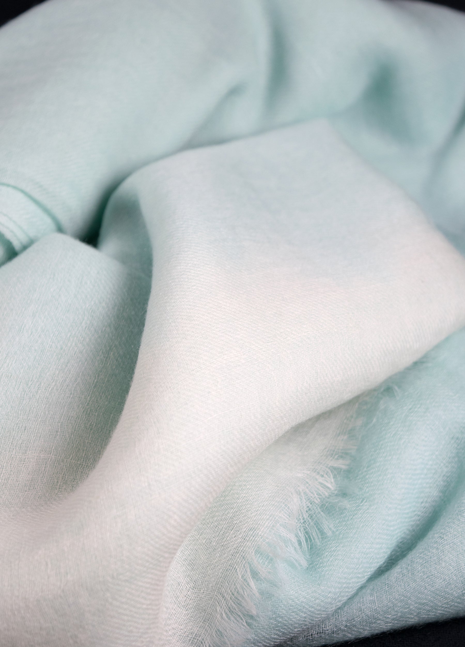 shawl dip dye